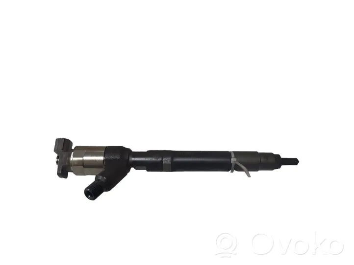 Opel Astra K Fuel injector 55570012