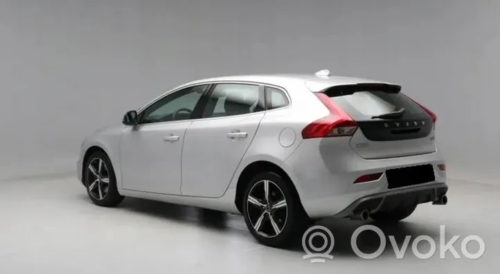 Volvo V40 Keskikonsolin etusivuverhoilu 31307224