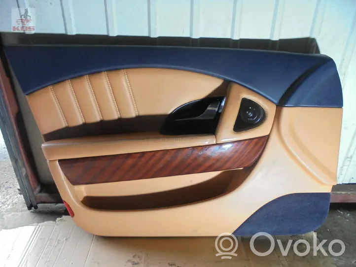Maserati Quattroporte Boczki / Poszycie drzwi przednich 