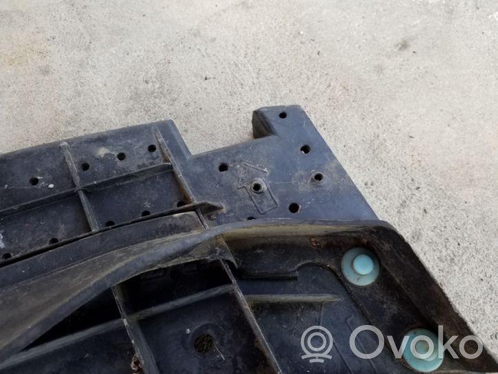 Toyota Aygo AB10 Osłona pod zderzak przedni / Absorber 526180H010