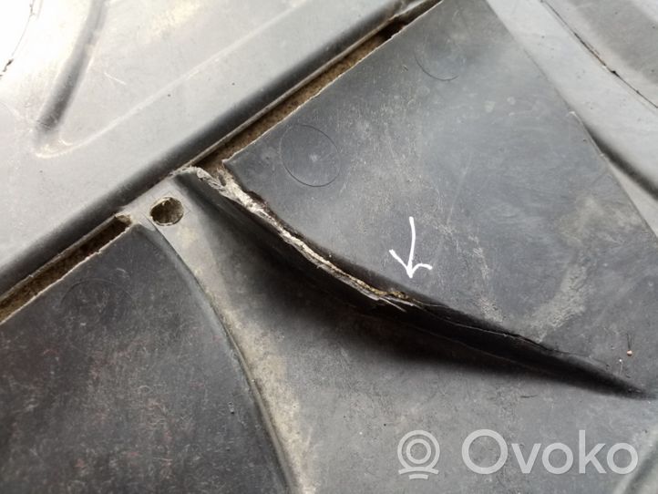 Seat Altea Panel mocowanie chłodnicy / dół 1K0825237