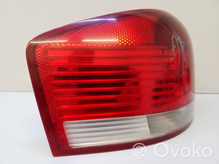 Audi A3 S3 A3 Sportback 8P Lampa tylna 8P0945095A023S