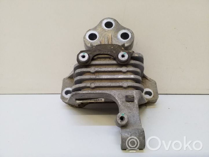 Jeep Cherokee Coussinet de boîte de vitesses 68190606AE