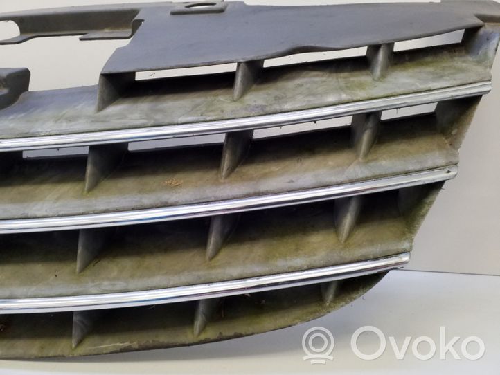 Chrysler Sebring (JS) Grille de calandre avant 0YW36TRMAB