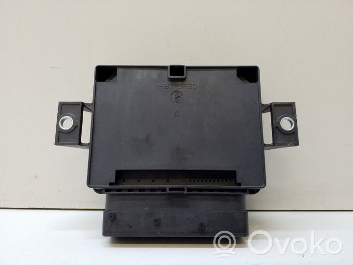 Jeep Cherokee Modulo di controllo del freno a mano 68340867AD