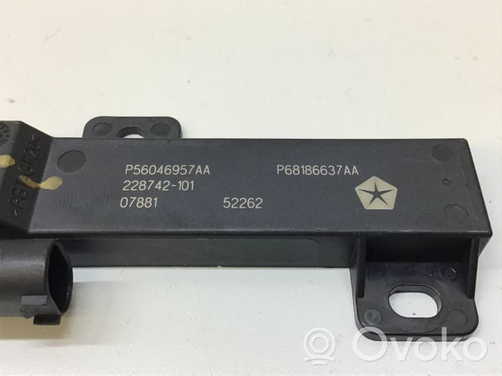 Jeep Cherokee Antennenverstärker Signalverstärker 56046957AA