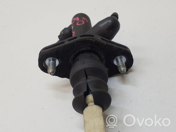 Volvo XC70 Clutch master cylinder 36539