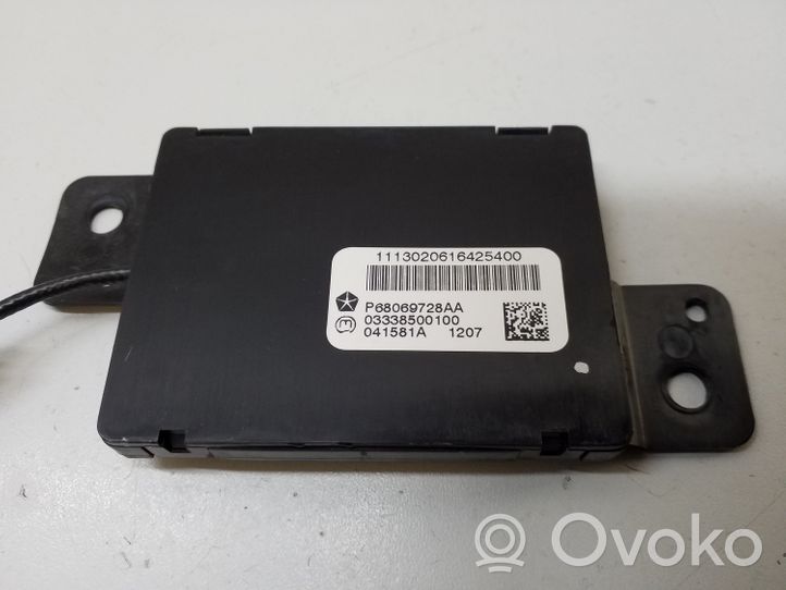 Dodge Grand Caravan Moduł / Sterownik systemu uruchamiania bezkluczykowego 68069728AA