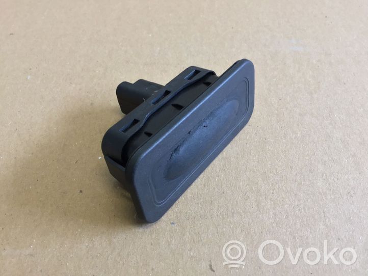 Renault Scenic III -  Grand scenic III Tailgate opening switch 8200076256