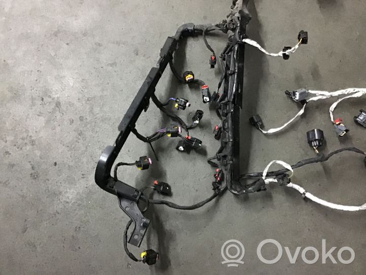 Jeep Cherokee Engine installation wiring loom 