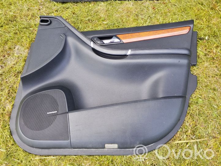 Mercedes-Benz R W251 Seat and door cards trim set 