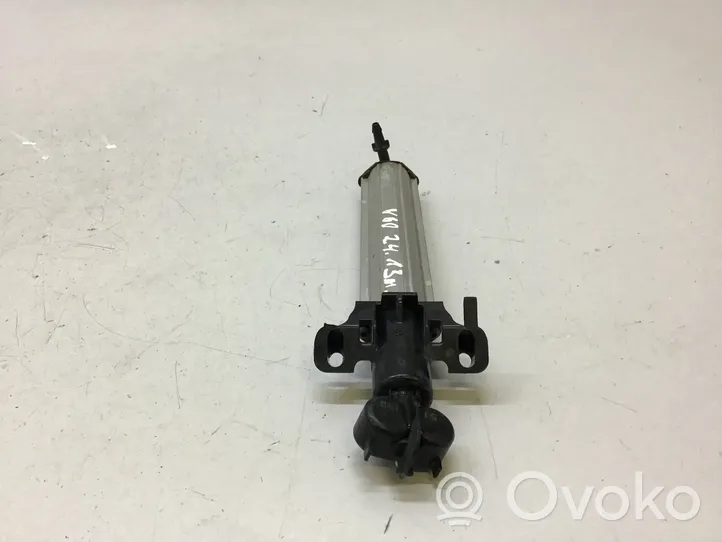 Volvo V60 Headlight washer spray nozzle 3308457