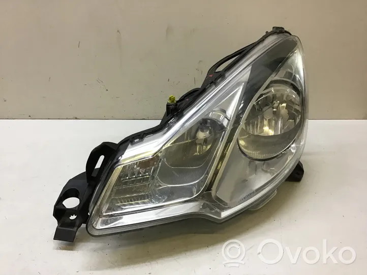 Citroen DS3 Lampa przednia 9673814980