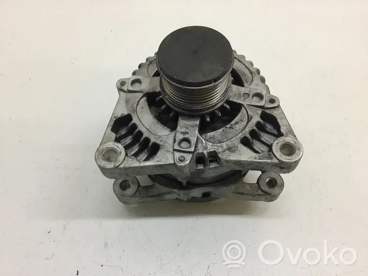 Volvo V50 Generatore/alternatore 23820N