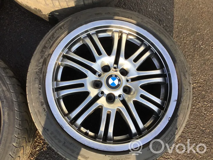 BMW M3 R18-alumiinivanne 2229960
