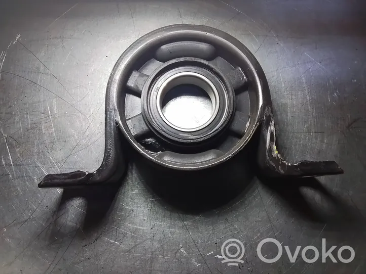 Volkswagen Crafter Prop shaft support center bearing 9064101781