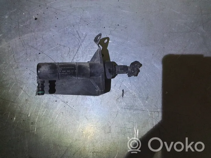 Volkswagen Crafter Ugello a spruzzo lavavetri per faro A9068600247