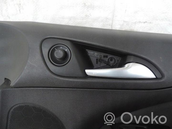 Opel Adam Front door card panel trim 