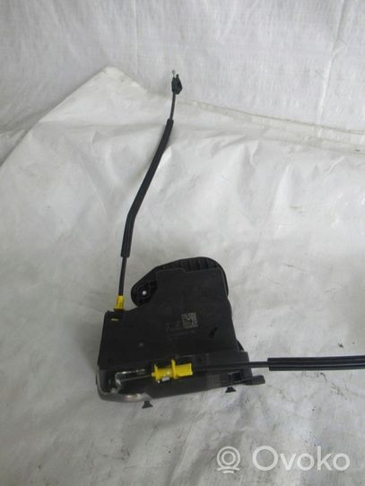 Opel Astra K Sliding door lock 13598364