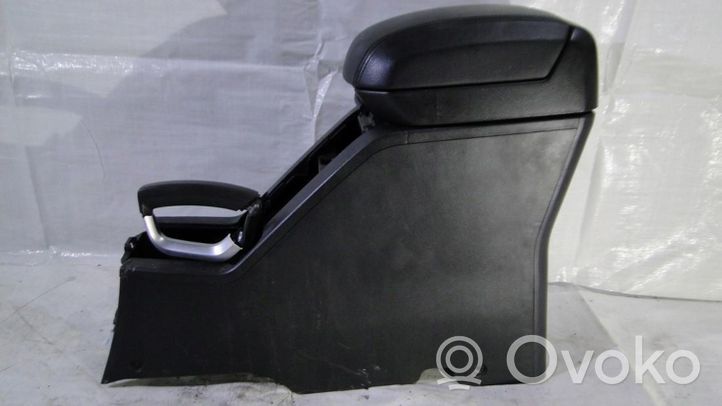 Opel Antara Center console 