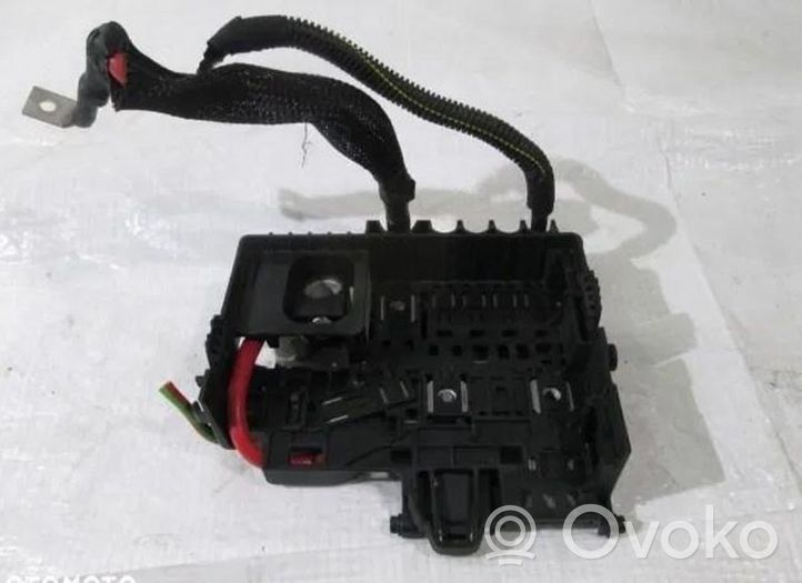 Opel Adam Positive cable (battery) 