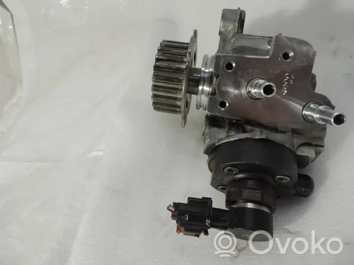 Opel Crossland X Pompe d'injection de carburant à haute pression 9817903080