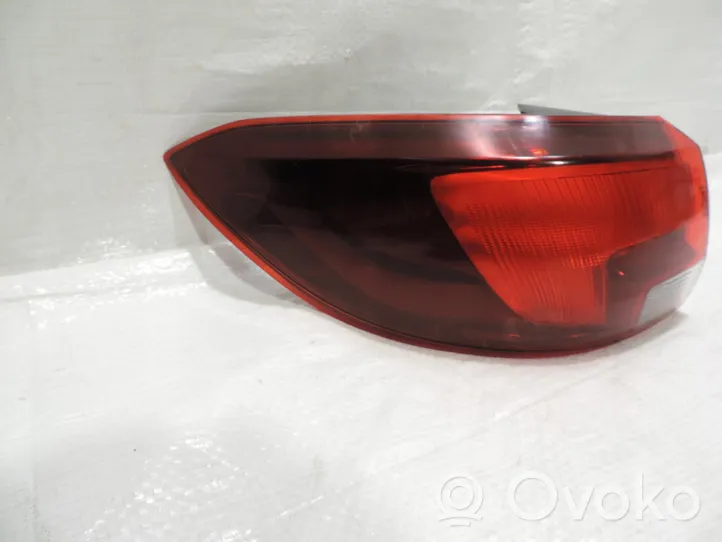 Opel Astra K Luci posteriori 39077374