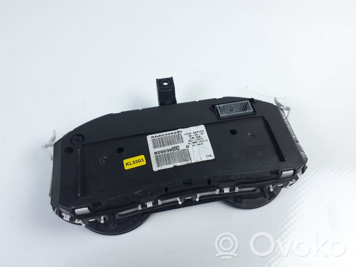 Renault Megane II Speedometer (instrument cluster) 8200399692