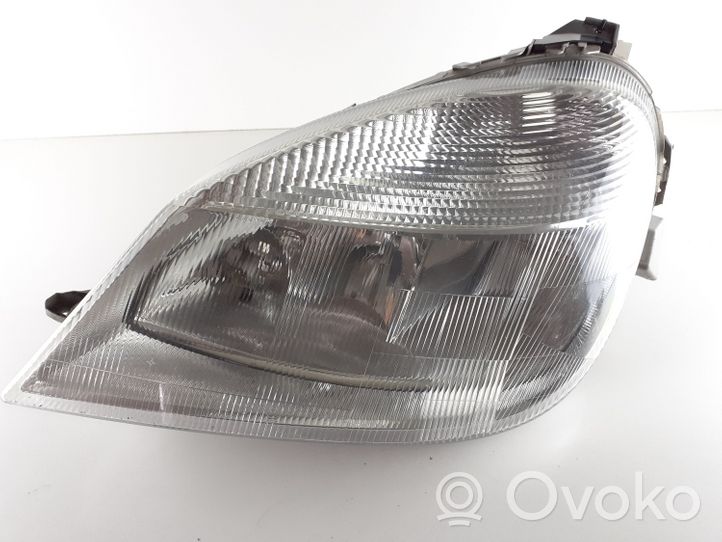 Mercedes-Benz Vaneo W414 Lampa przednia A4148200061