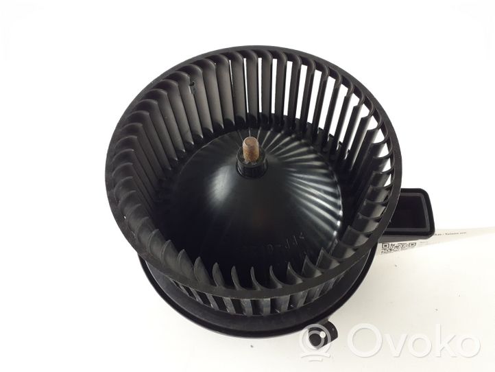 Audi Q7 4M Ventola riscaldamento/ventilatore abitacolo 4M1820021