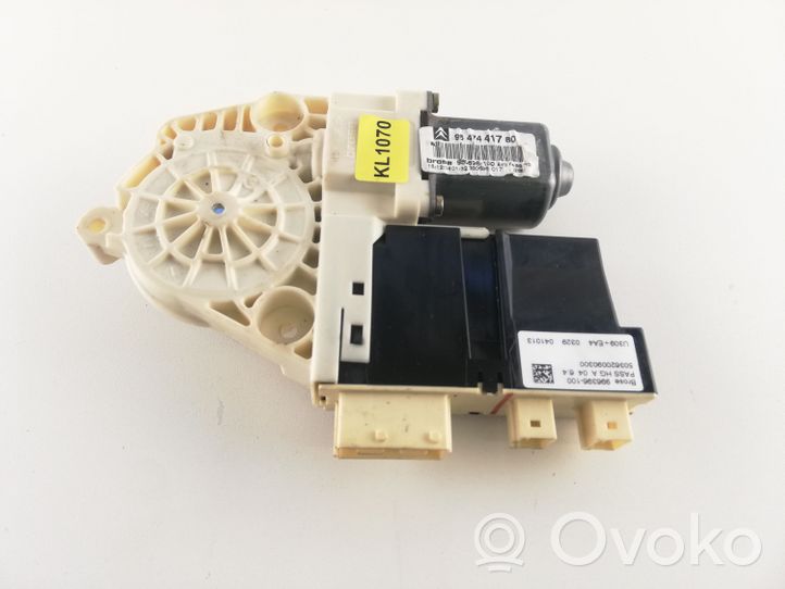 Citroen C4 I Motorino alzacristalli della portiera anteriore 9647441780