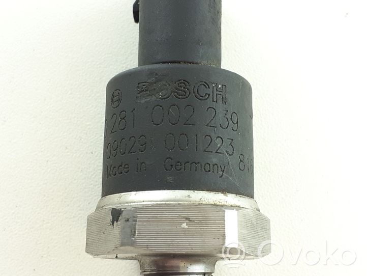 Mercedes-Benz C W203 Régulateur de pression de carburant A0041531528