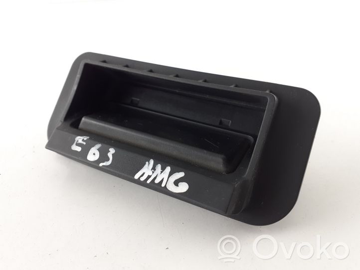 Mercedes-Benz E AMG W212 Maniglia esterna del portellone posteriore/bagagliaio A2127501593