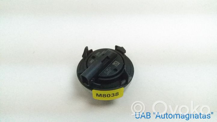 Skoda Superb B8 (3V) Airbag deployment crash/impact sensor 5Q0959354