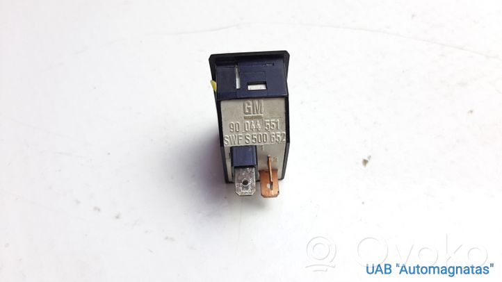 Pontiac Firebird Interrupteur antibrouillard 90044551