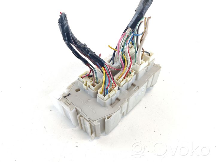 Isuzu D-Max Fuse module 