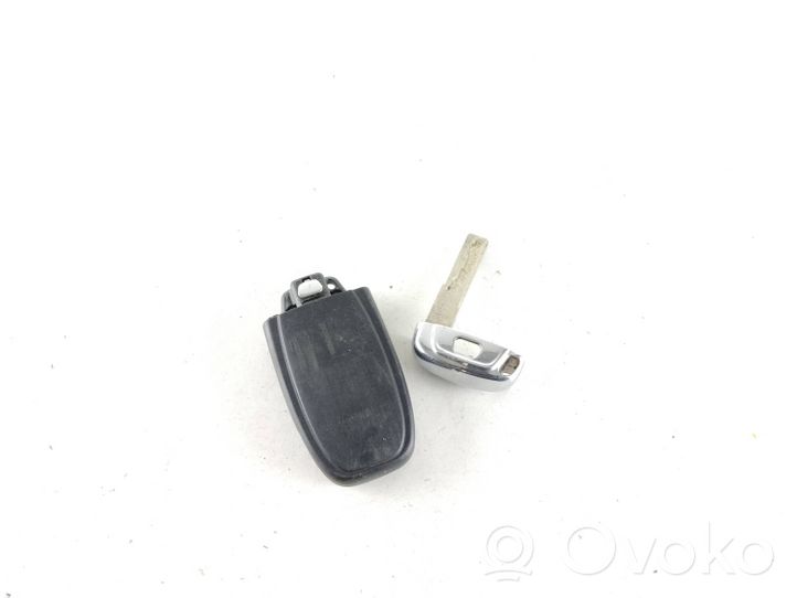 Audi A5 8T 8F Clé / carte de démarrage 8T0959754D