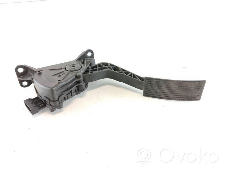 Nissan Navara D40 Accelerator throttle pedal 18002EA000