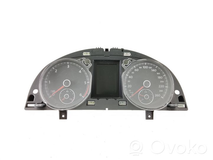 Volkswagen Passat Alltrack Speedometer (instrument cluster) 3AA920870M