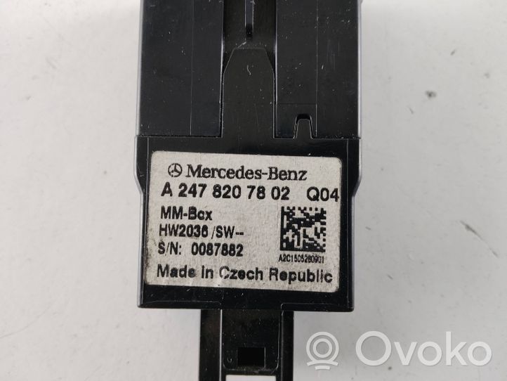 Mercedes-Benz CLA C118 X118 Connecteur/prise USB A2478207802