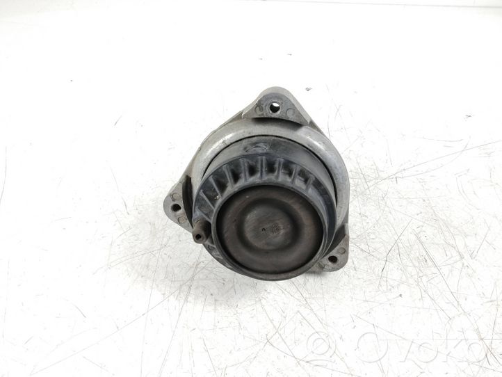 BMW 7 F01 F02 F03 F04 Supporto di montaggio del motore 6777382