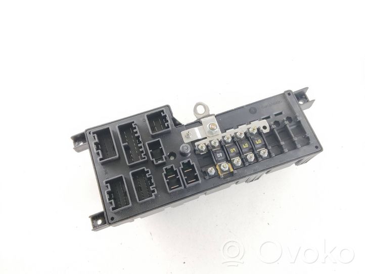 Volvo XC90 Module de fusibles 8678449