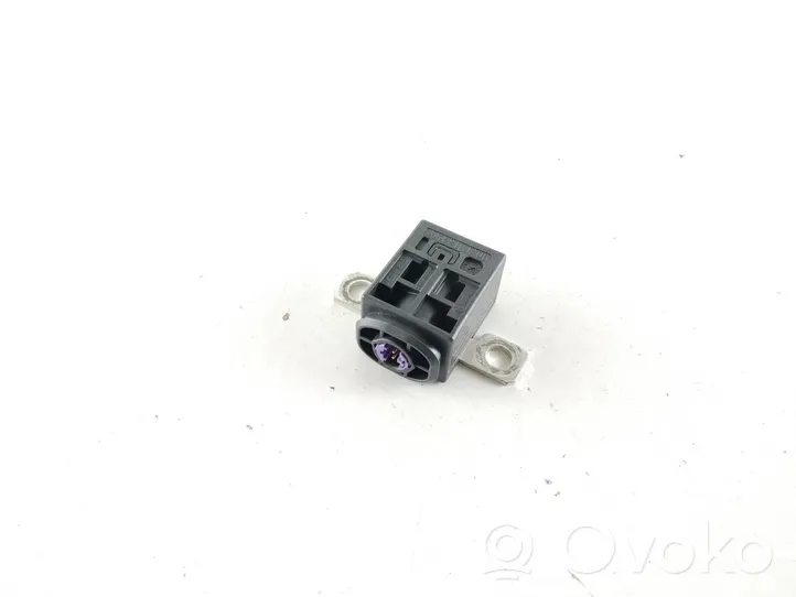 Audi A4 Allroad Ignition-blocking relay 4F0915519