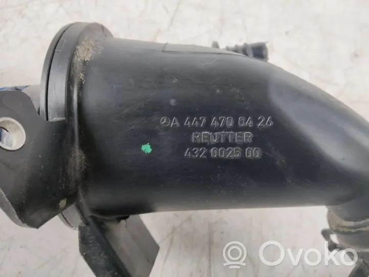 Mercedes-Benz Vito Viano W447 Tube de remplissage AdBlue A4474700426