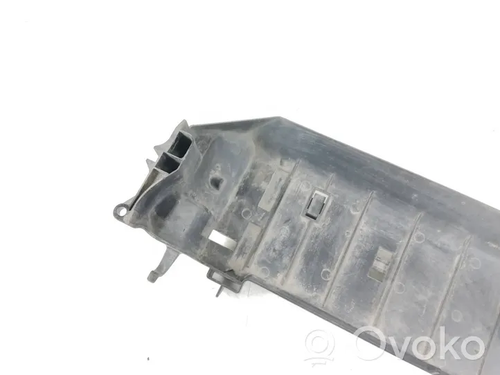 BMW X5 F15 Traverse inférieur support de radiateur 7795909