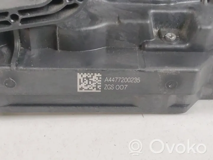 Mercedes-Benz Vito Viano W447 Serratura portiera anteriore A4477200235