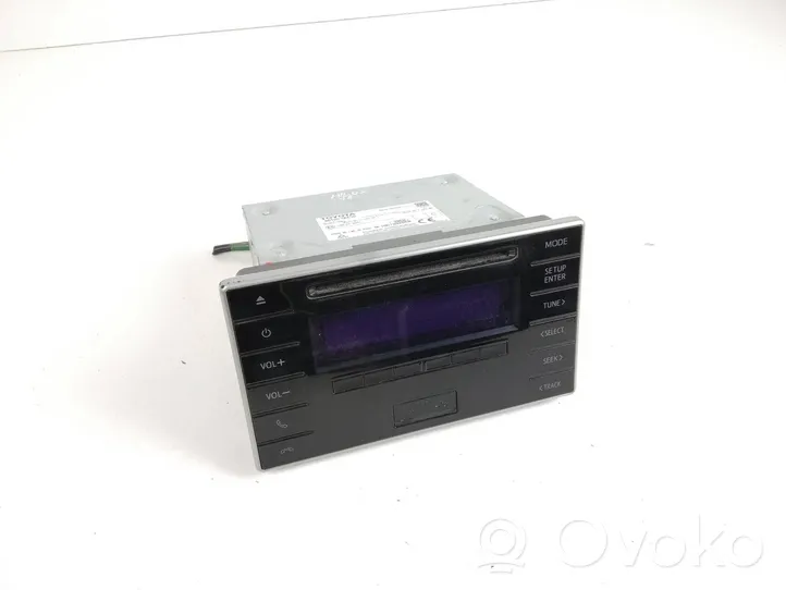 Toyota Hilux (AN120, AN130) Panel / Radioodtwarzacz CD/DVD/GPS 861200KE50