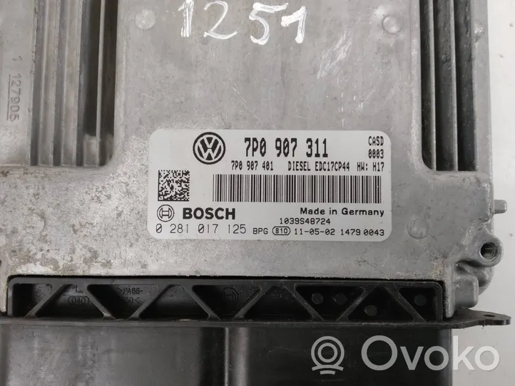 Volkswagen Touareg II Unidad de control/módulo del motor 7P0907311