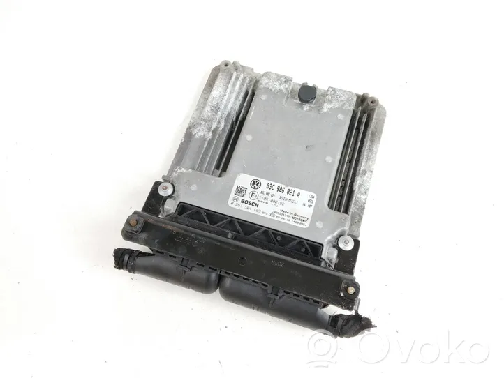 Volkswagen PASSAT B6 Calculateur moteur ECU 03C906021A