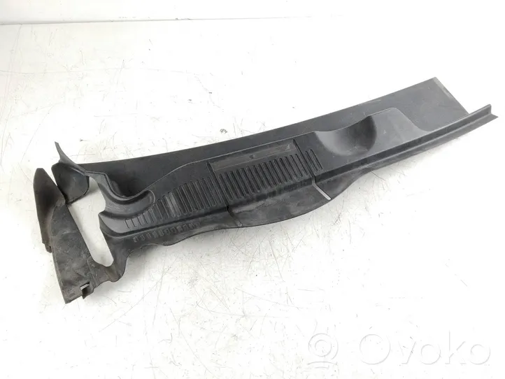 Volkswagen Touareg II Wiper trim 7P6819402D